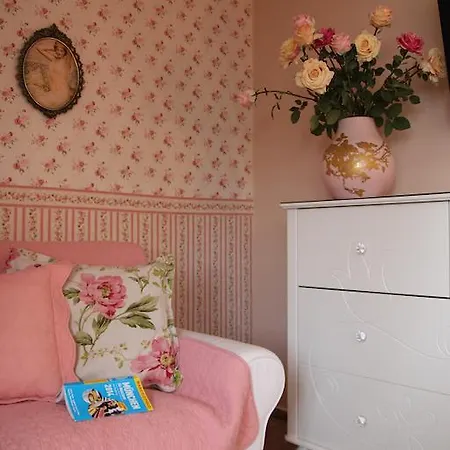 Ferienwohnung Rosentee * München